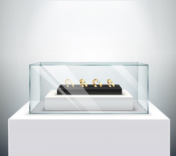 Unlocking the Top Benefits of a Custom Perspex Display Case for Your Business
