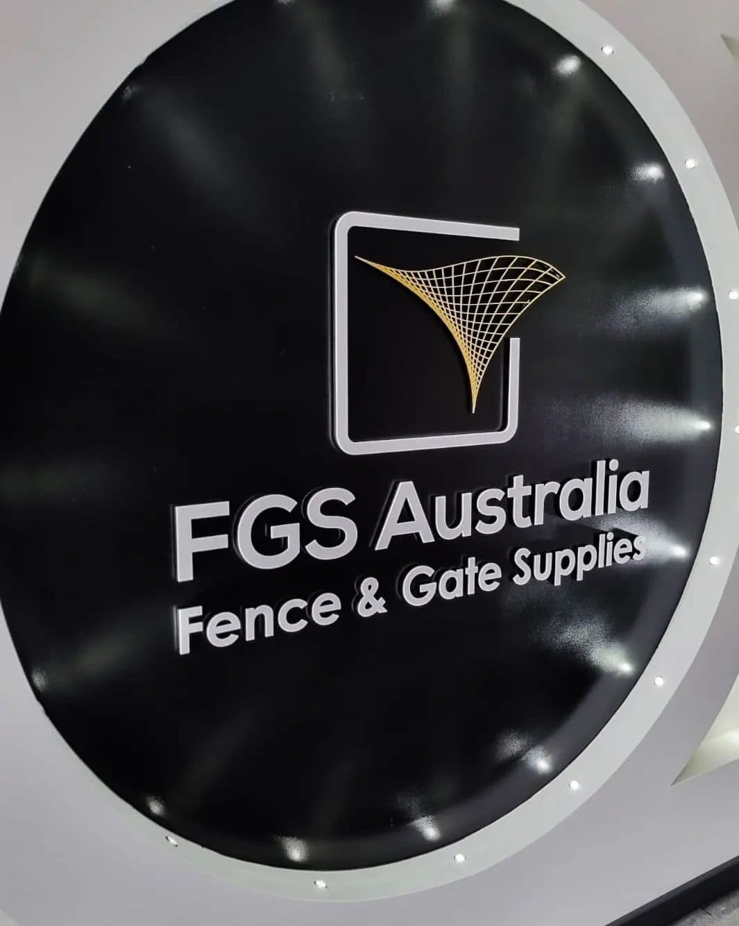 Top Benefits of Custom Acrylic Signage for Businesses in Australia